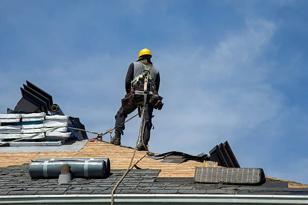 Professional Gutter Installation technician working in Saint Charles, MO
